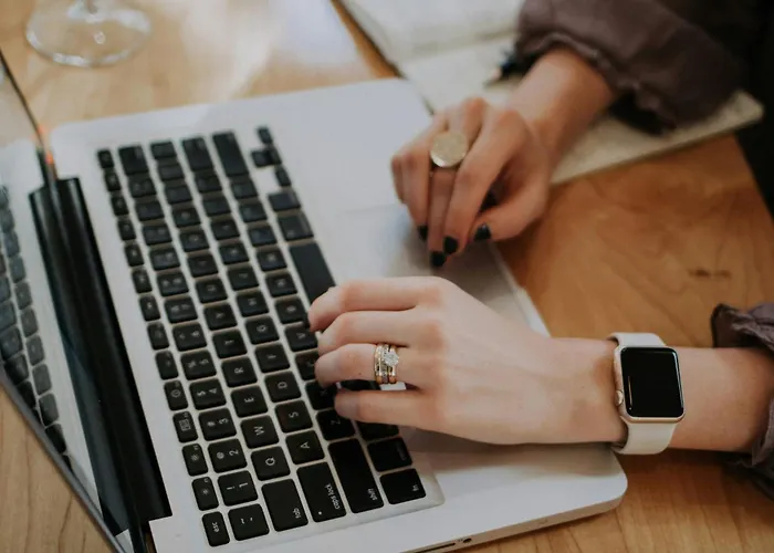 Holiday Inn - The Niu, Mill Cologne Muelheim, An Ihg Hotel